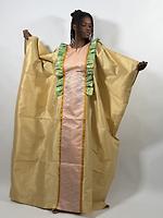 Robe - Photo 2