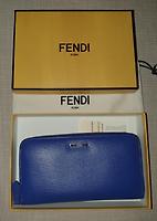Portefeuille Fendi bleu très bon état - Photo 1