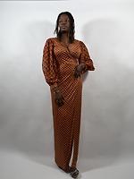 Robe - Photo 1