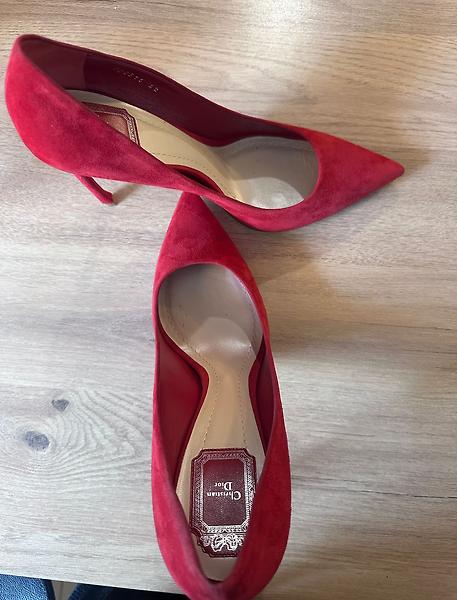 Dior pumps