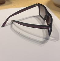 Lunettes de soleil Gucci excellent état - Photo 2