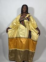 Robe - Photo 1