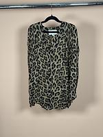 Leopard print shirt - Photo 1