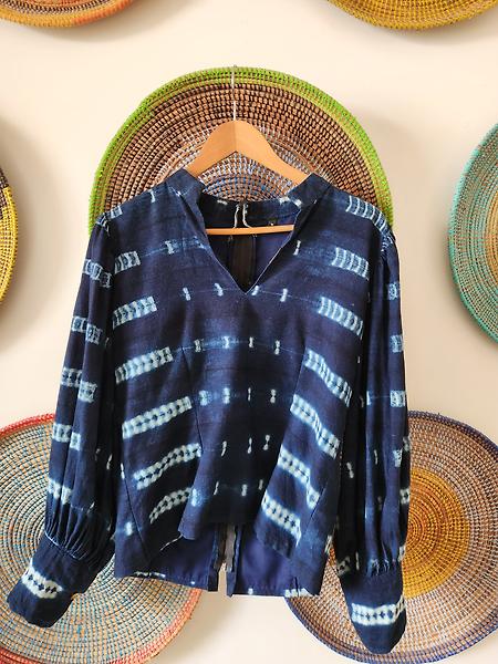 MANDÉ puff-sleeve blouse