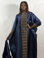 Robe - Photo 1